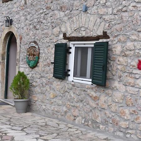 Kalavrita Winter Retreat - Homely Spacious Chalet Ano Vlasia Exterior photo
